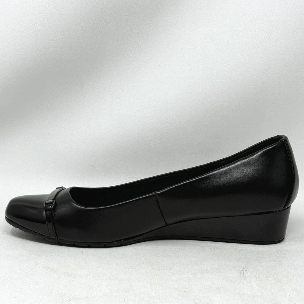 Anne Klein Marion Black Wedge Pumps Patent Shoe Women 9.5M Preppy Office Minimal
